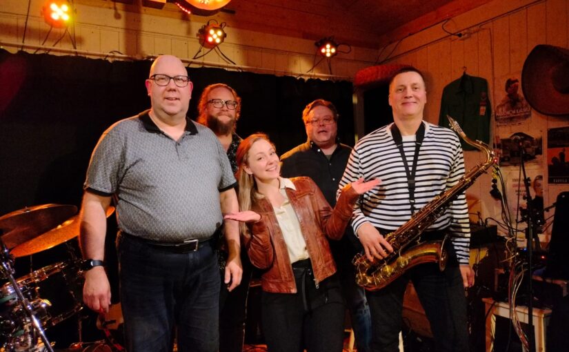 Timo R-J Quartet feat. Heidi Saarimäki (Theme Night - Yarn & Jazz)