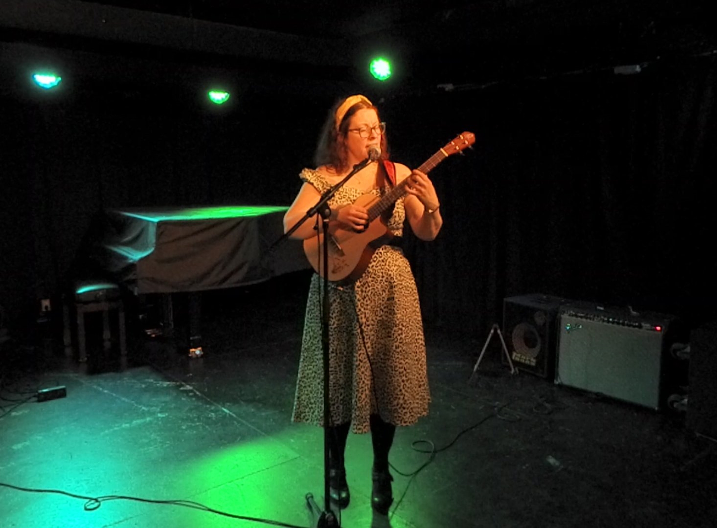 Mariah Kronvik - Solo performance. Doo-Bop theme night: Arts & Crafts